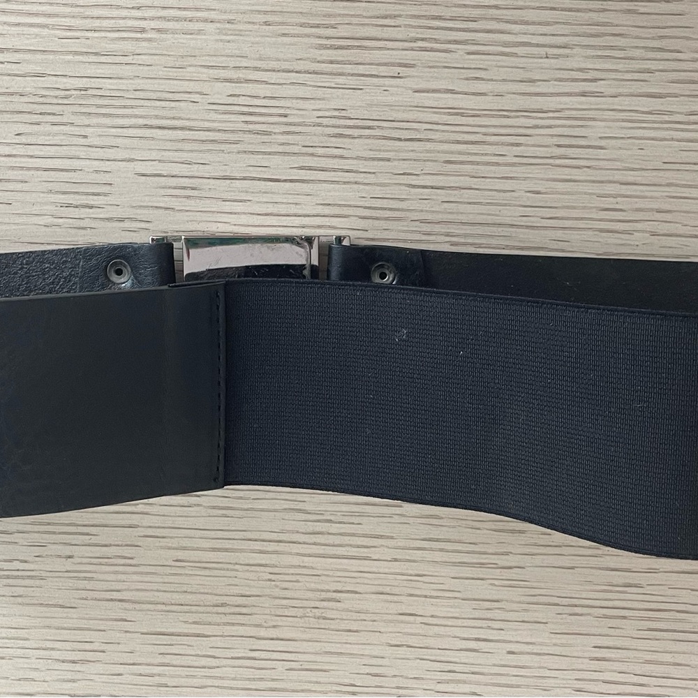 Kenneth Cole Belt - Picture 4 of 5